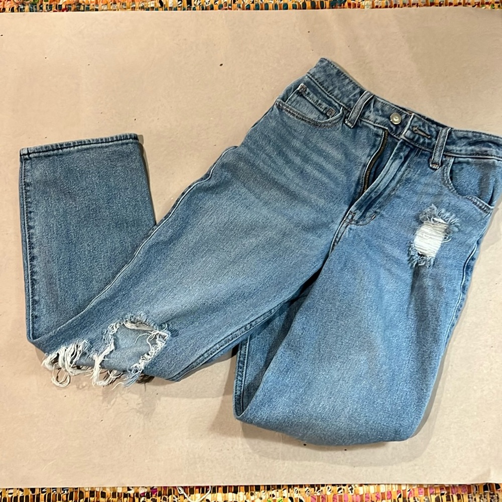 Hollister jeans size 23x27